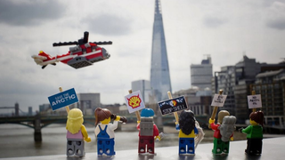 Lego ends Shell partnership after Greenpeace campaign